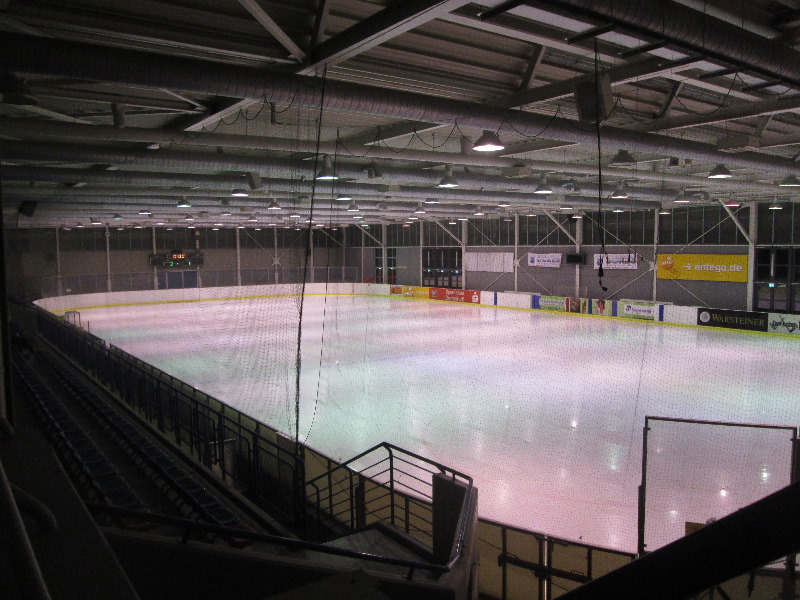 Datei:Eissporthalle Darmstadt.JPG