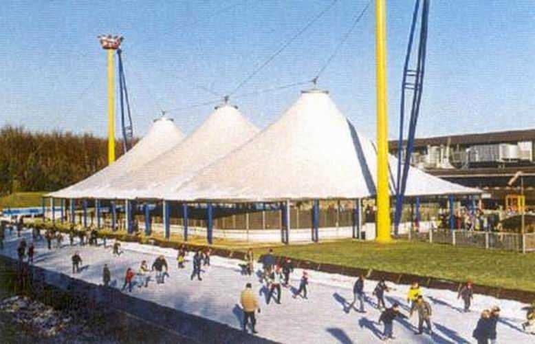 Datei:Eissportzentrum Grefrath.jpg